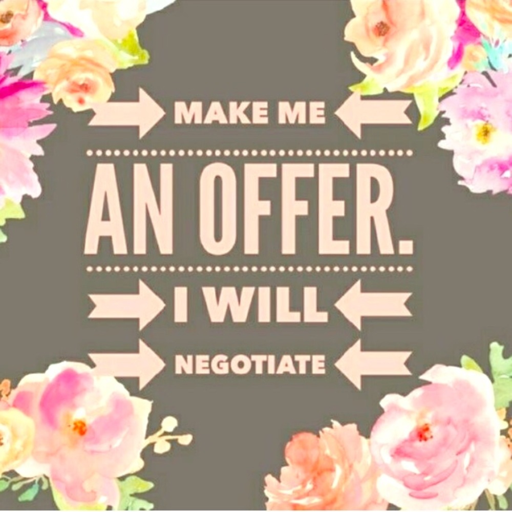 MAKE ME AN OFFER 👗😃